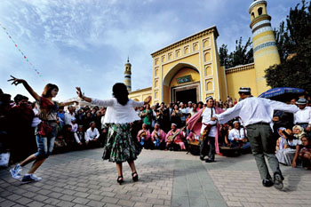 DOLAN UYGHUR MESHRUP